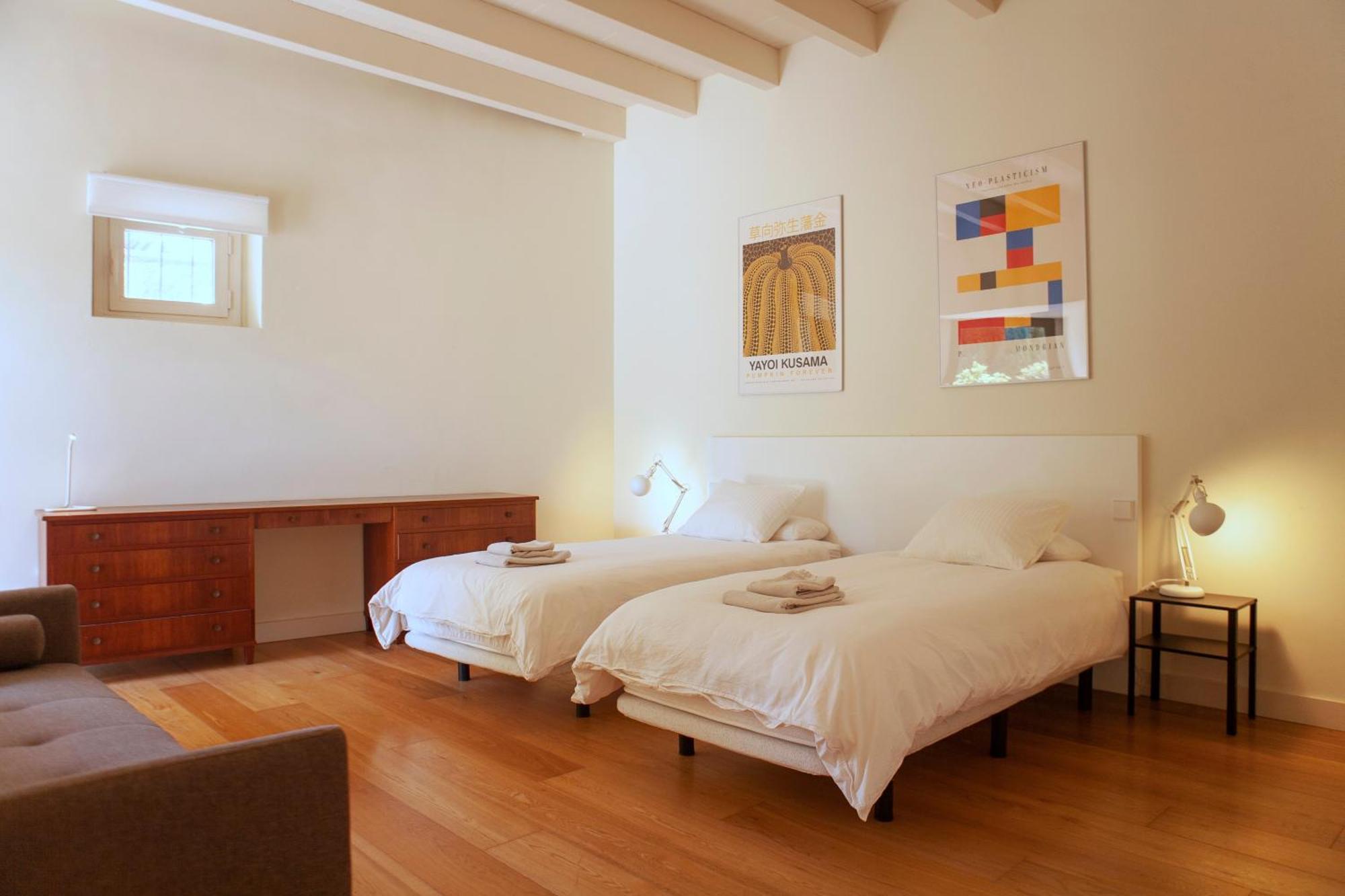 Designer Home With Pool Near Beach And Village Alella Exterior foto